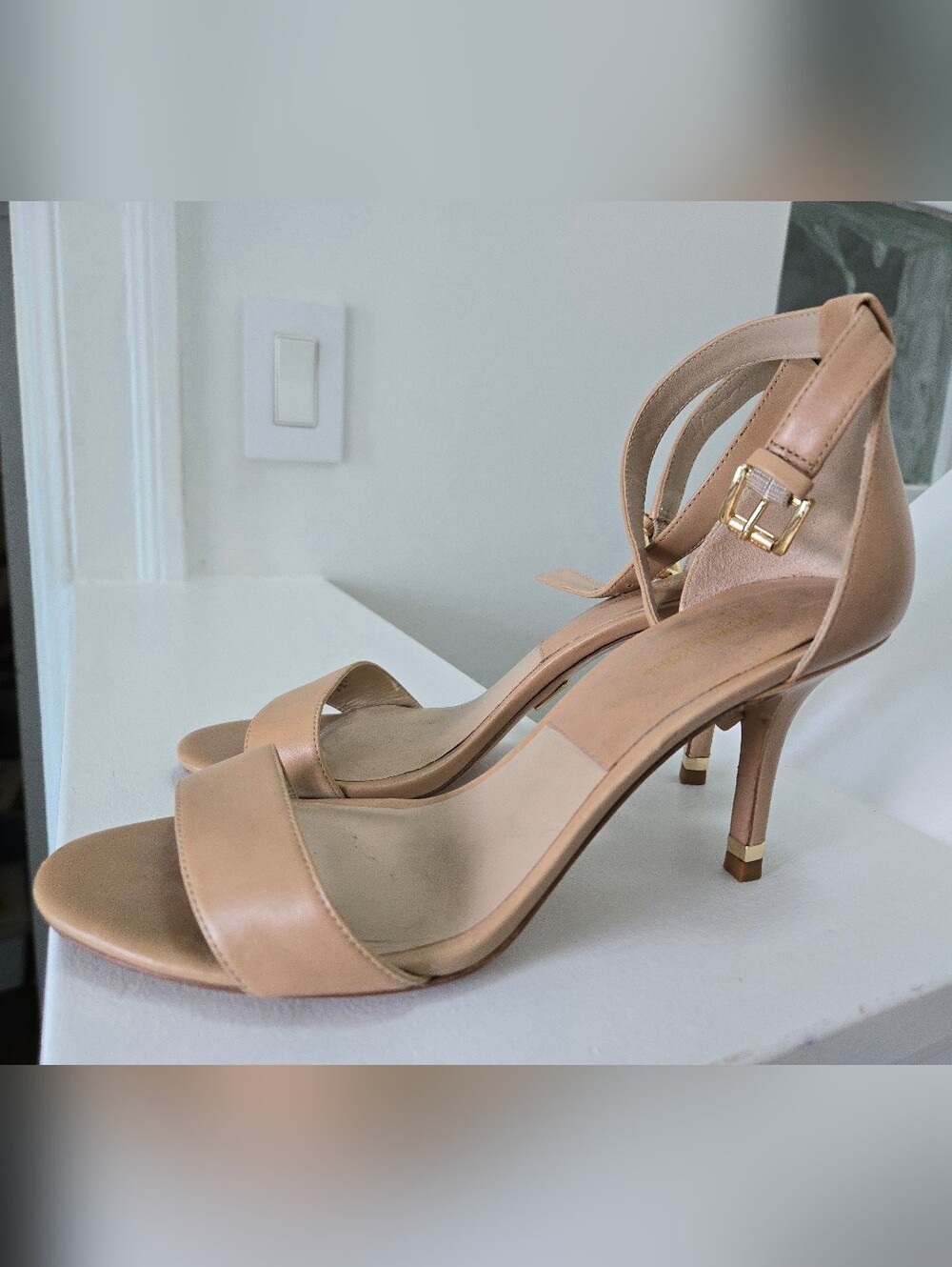 Michael Kors Simone Mid Sandals Nude Beige Leather Size 6.5 (EUR 36.5)